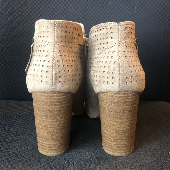 NWOT open toe booties wide width - Picture 6 of 11